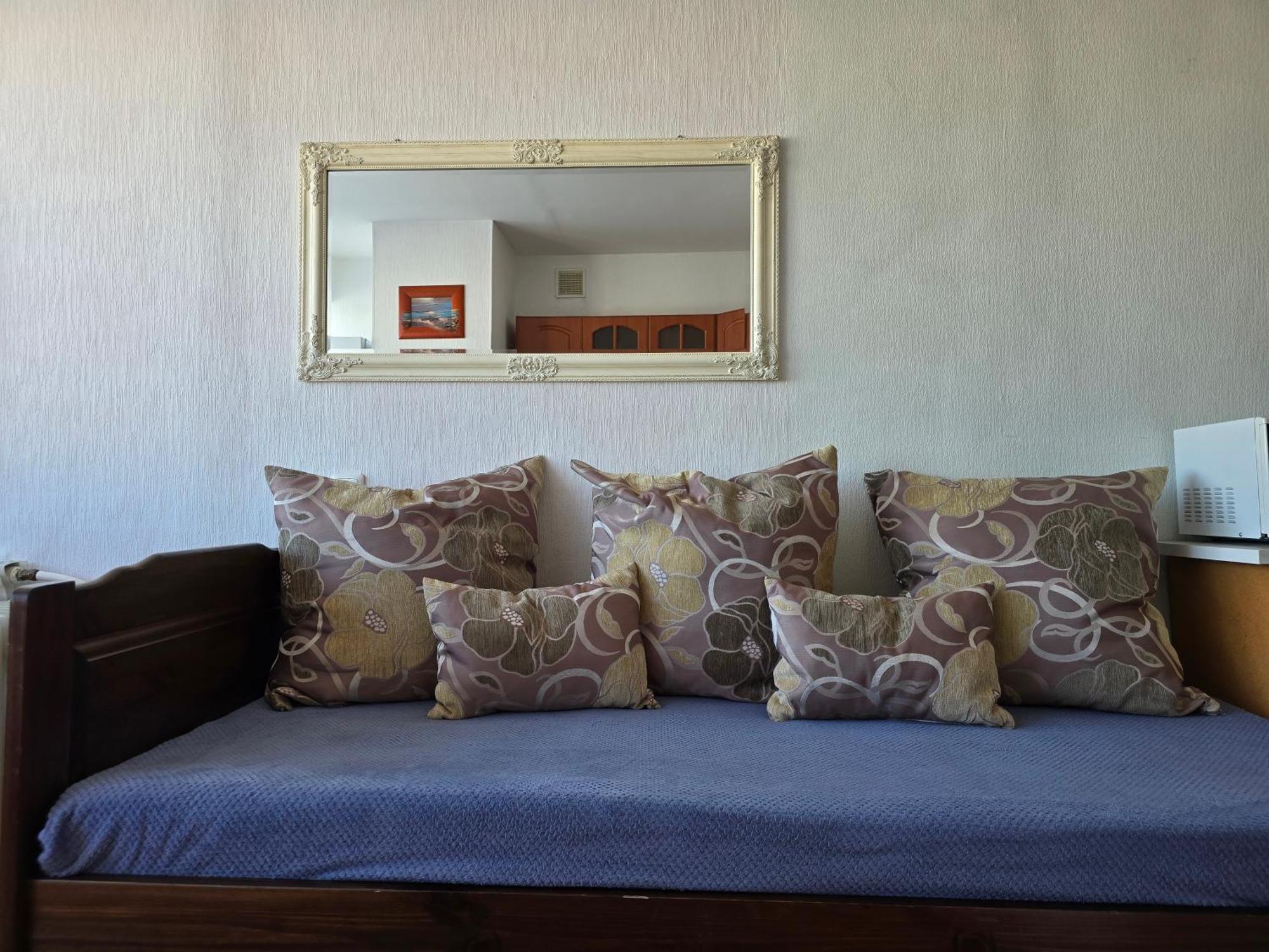 Hero Avenue Apartment Narva Exterior foto